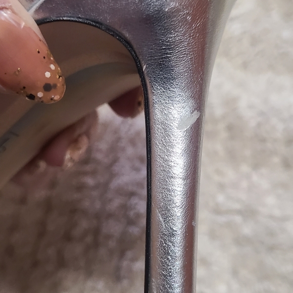 Sam Edelman Silver Pumps - Picture 5 of 7